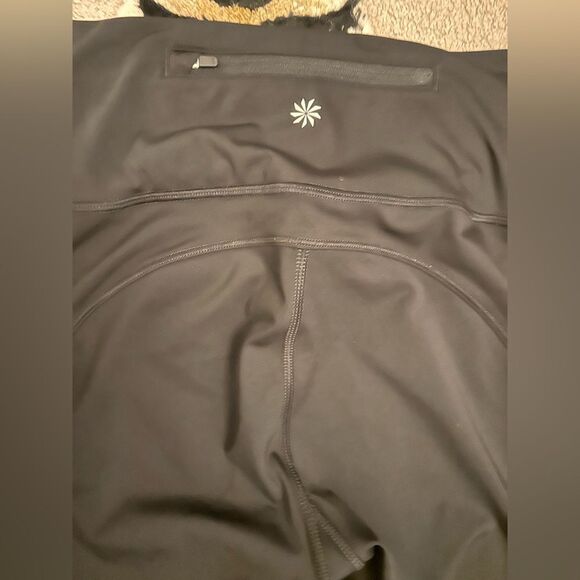 Athleta Black Leggings *Sample* Size Small EUC - Picture 12 of 13